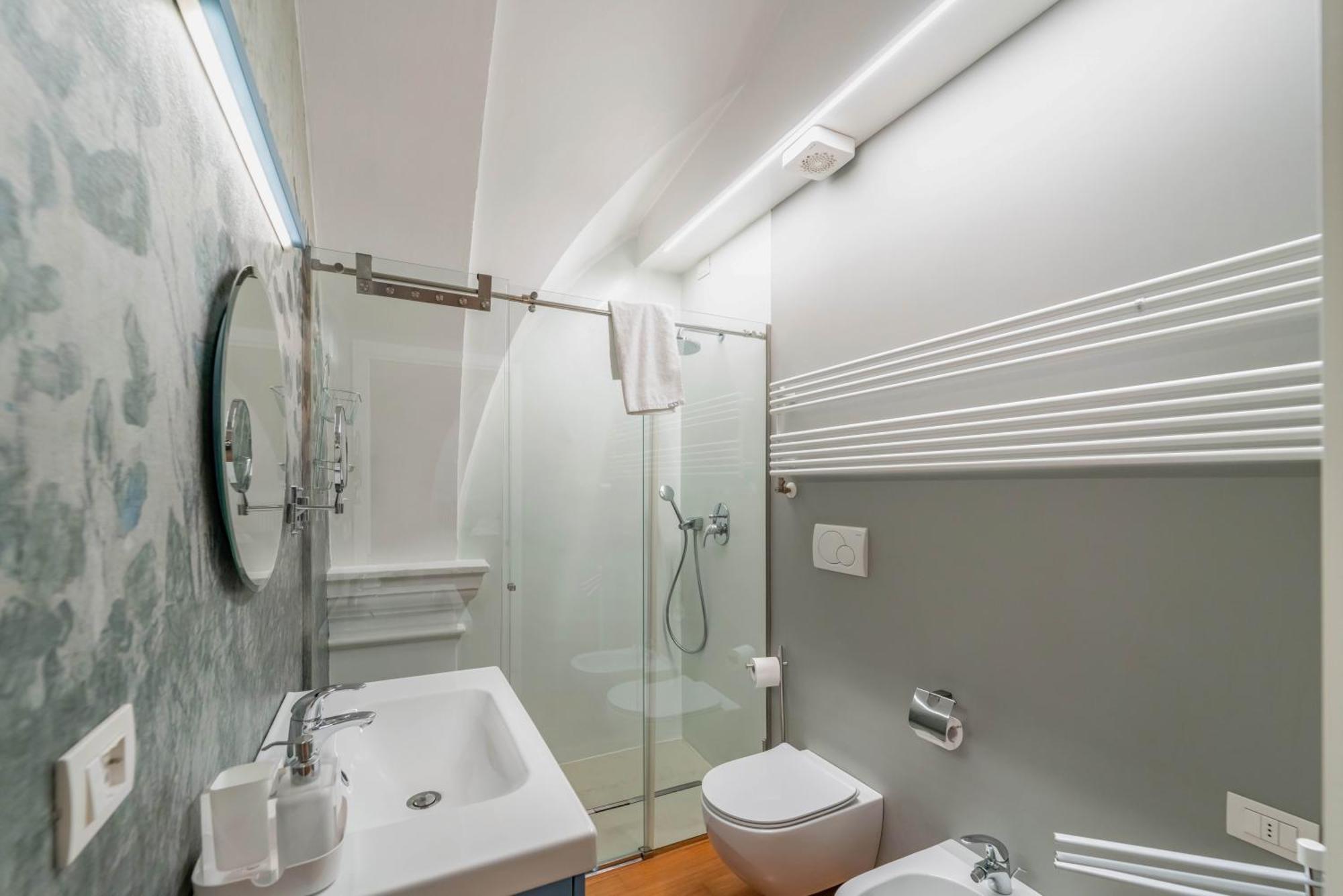 Modern Flat - Borgonuovo 23 Apartment Bologna Exterior foto